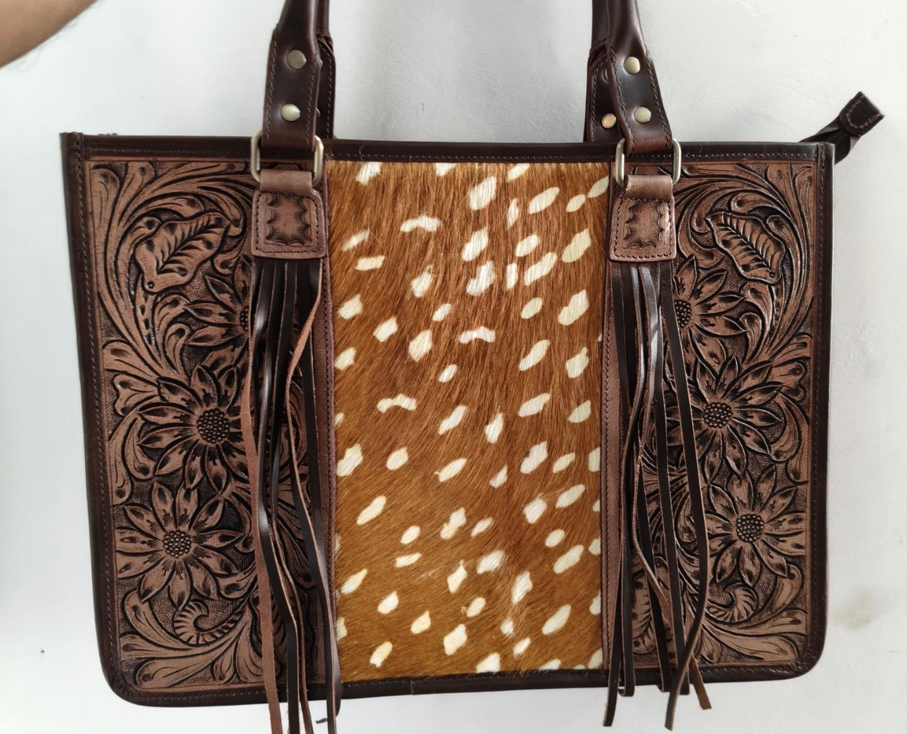 Pre sale Axis purse
