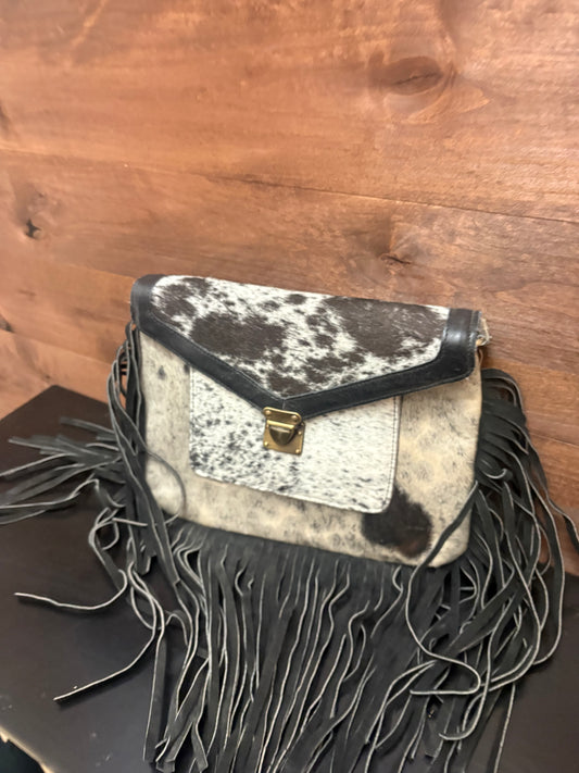 The Dusty Fringe Messenger